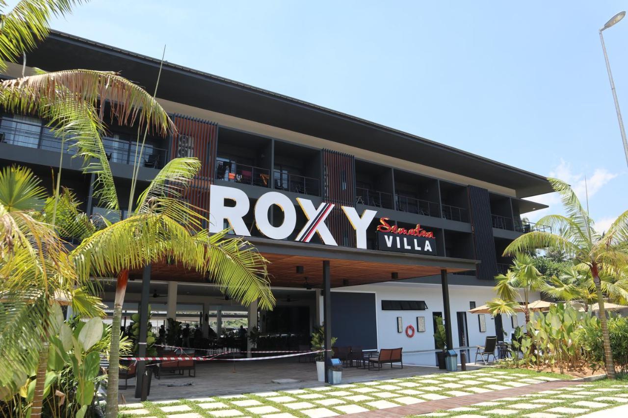 Roxy Sematan Villa & Townhouse Kültér fotó